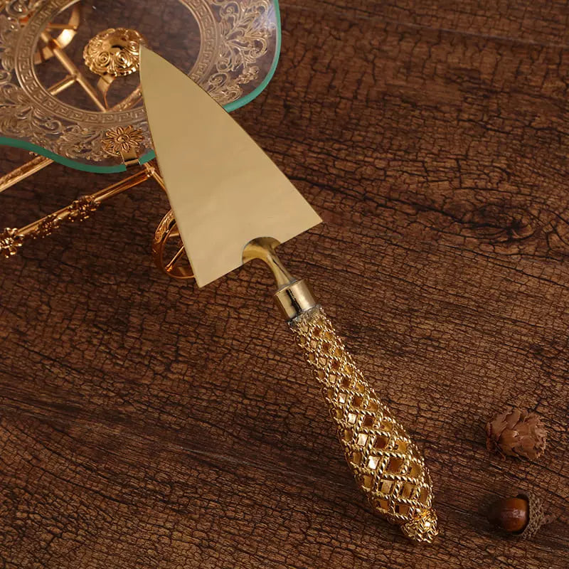 Conjunto Espátula para Bolo e Faca Dourada Casa & Coza