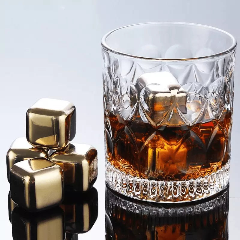 Cubos de Gelo Aço Inox Dourado com Pegador Casa & Coza