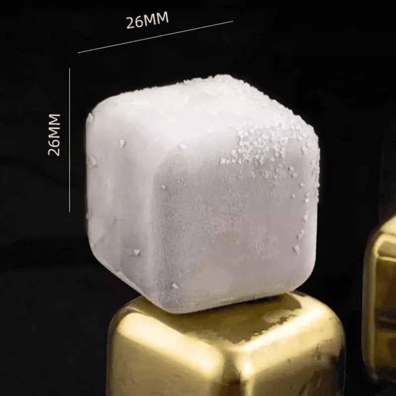 Cubos de Gelo Aço Inox Dourado com Pegador Casa & Coza
