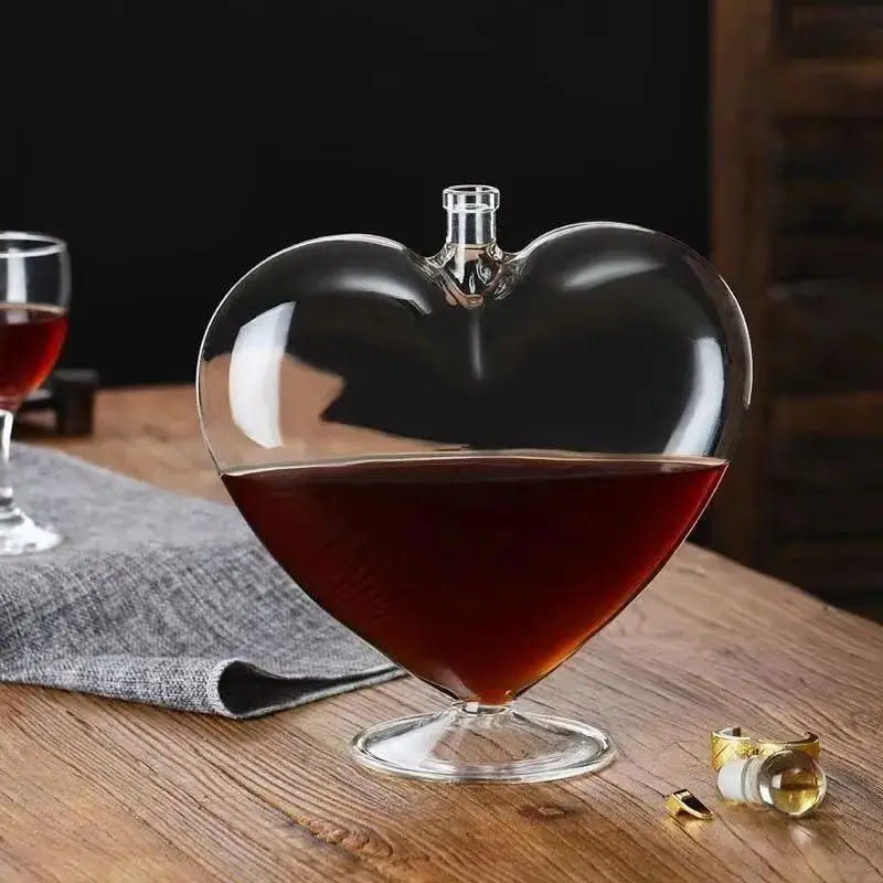 Decanter de Vinho Whisky Coração Vidro Bar em Casa