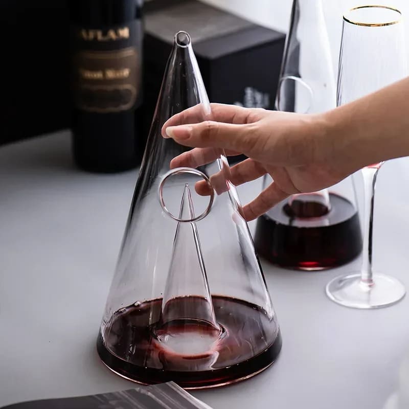 Decanter de Vinho Whisky Vidro Pirâmide Bar em Casa Casa & Coza
