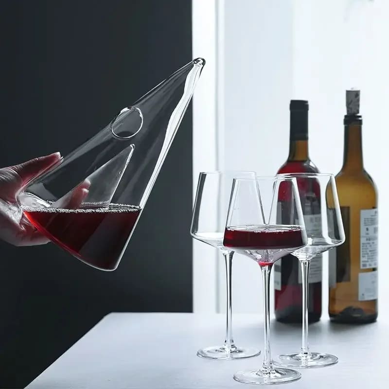 Decanter de Vinho Whisky Vidro Pirâmide Bar em Casa Casa & Coza