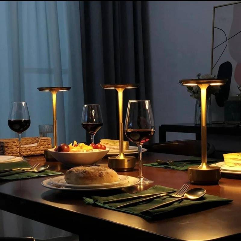 Luminária de Mesa LED Sem Fio Metal Recarregável Casa & Coza