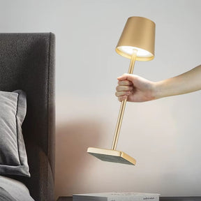 Luminária de Mesa LED Abajur Quarto Sala Portátil Casa & Coza