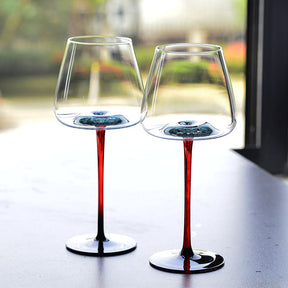 Taça de Vinho Cristal Haste Vermelha Bar em Casa Casa & Coza